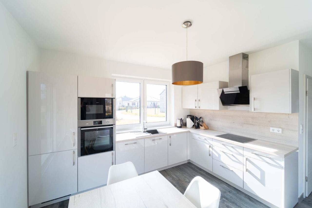 Ferienhaus Seeblick Am Harkebruegger See Mit Sauna Und Kamin Barssel  外观 照片